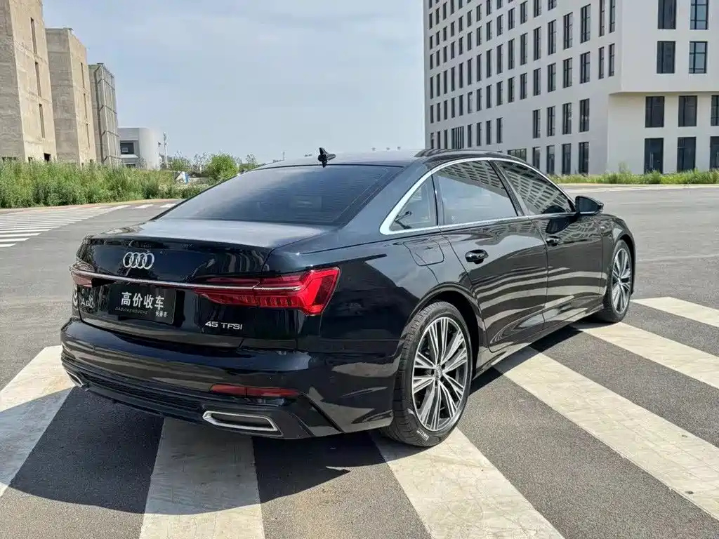 AUDI A6L 2020