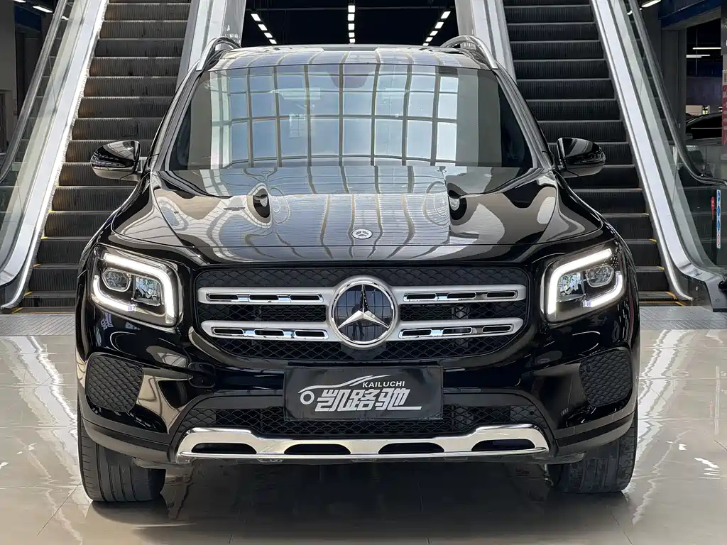 MERCEDES BENZ GLB 2022