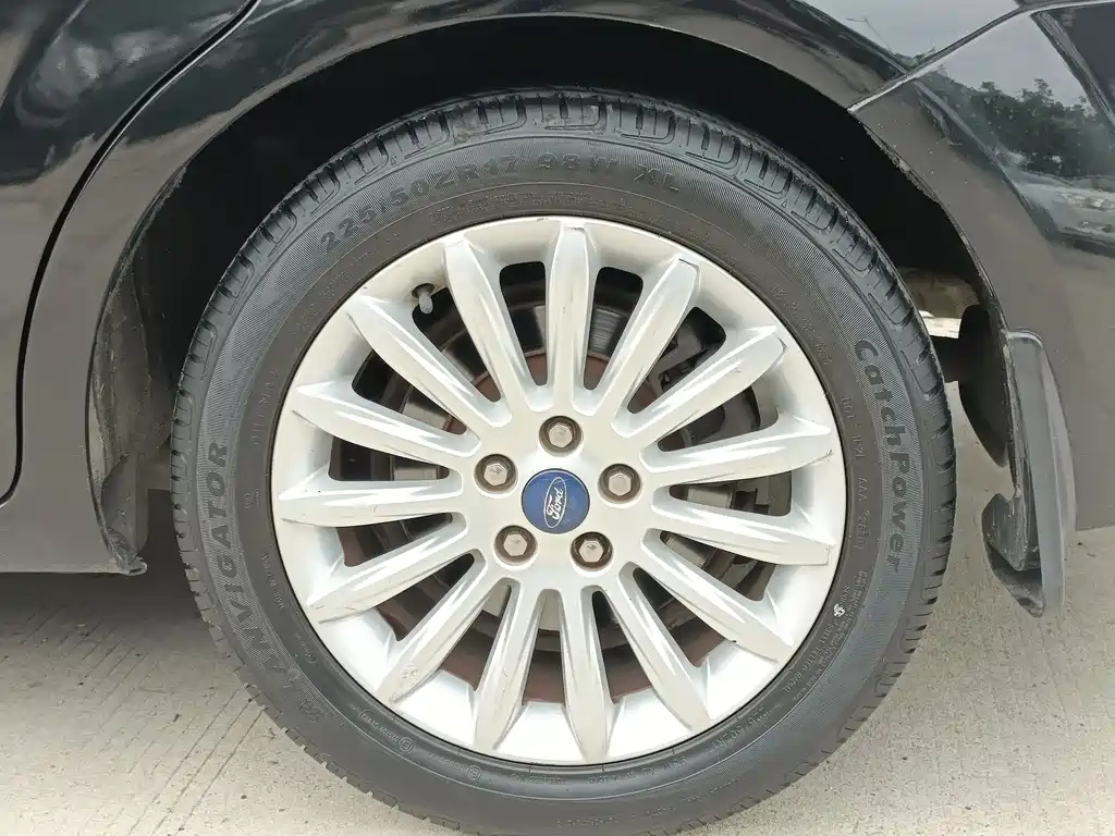 FORD MONDEO - WINNER 2012