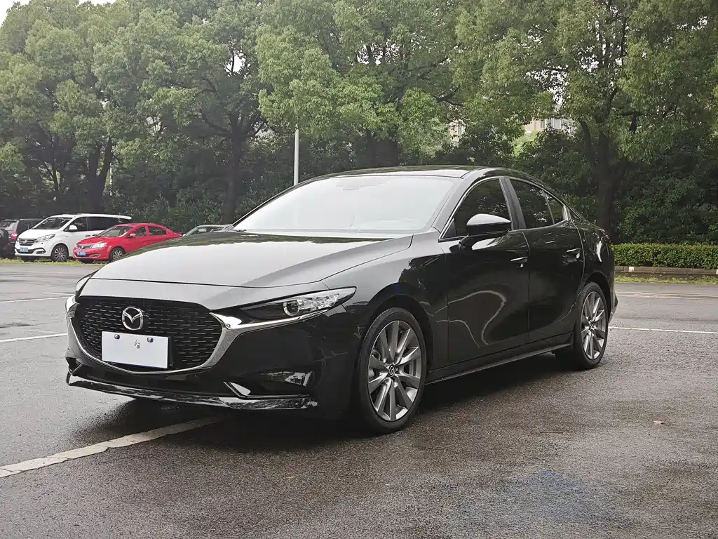 Аукционный лист MAZDA 3 AXELA 2023