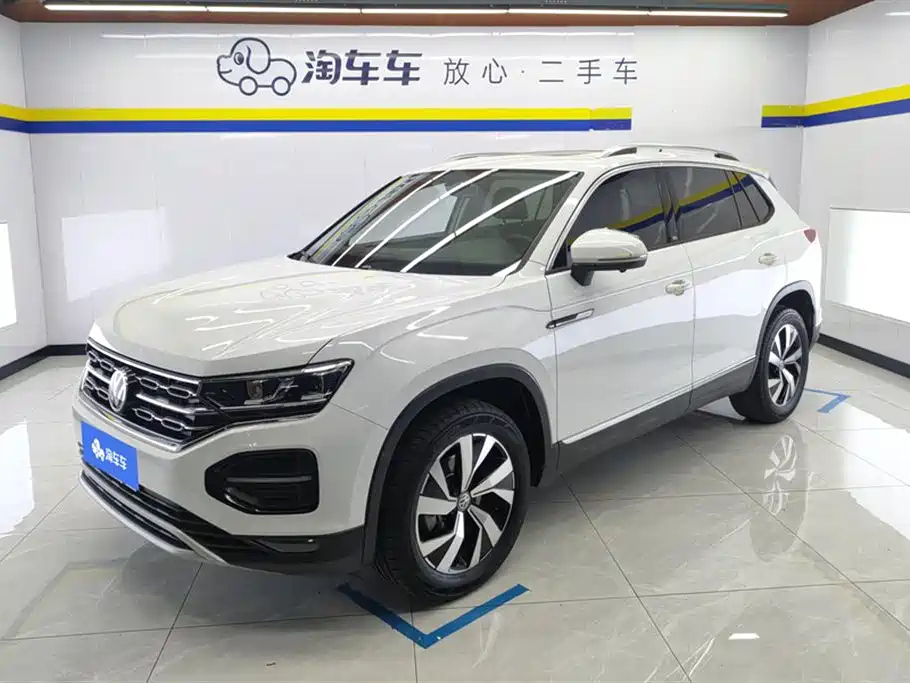 VOLKSWAGEN TAYRON 2021