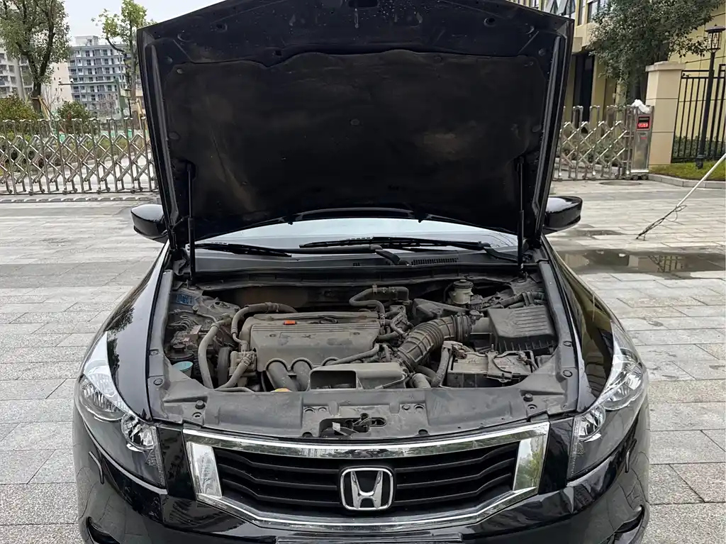 HONDA ACCORD 2010