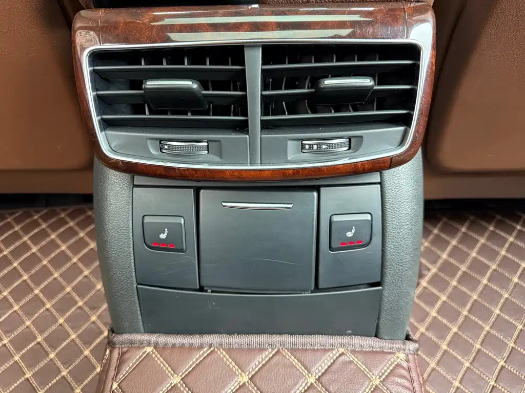 AUDI A8 2013