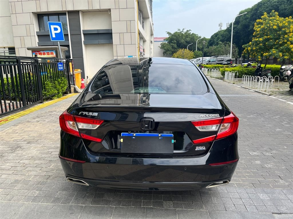 HONDA ACCORD 2018