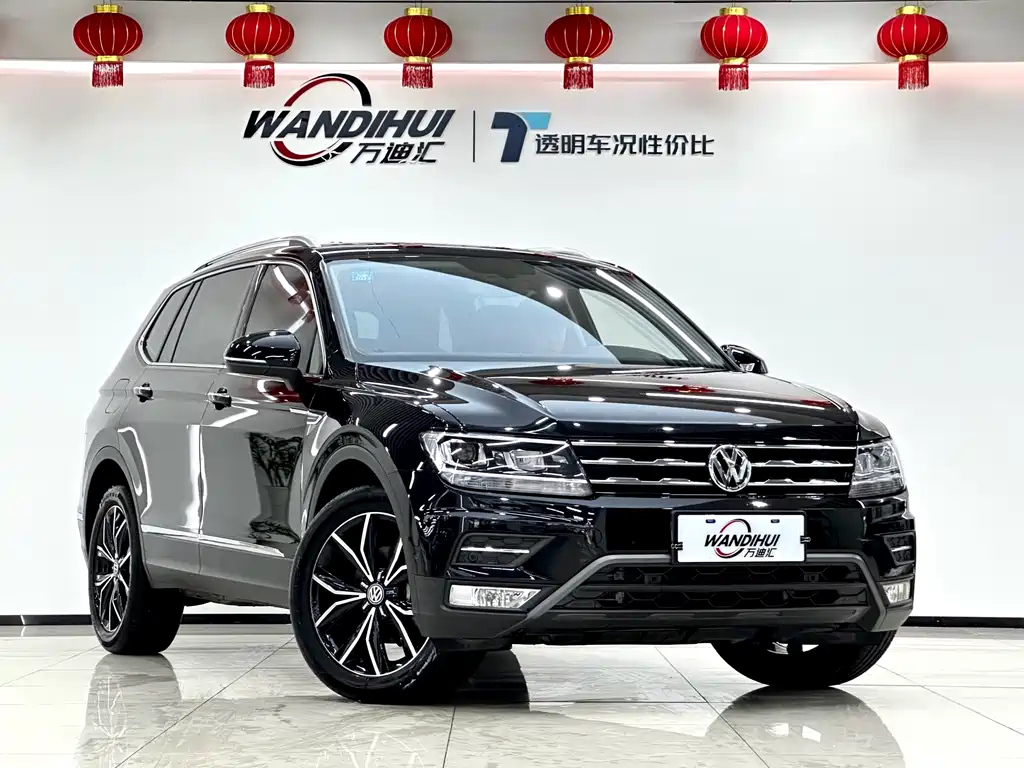 VOLKSWAGEN TIGUAN L 2020
