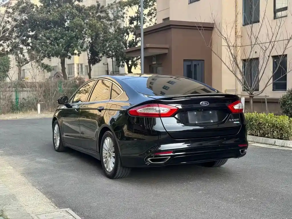 FORD MONDEO 2016