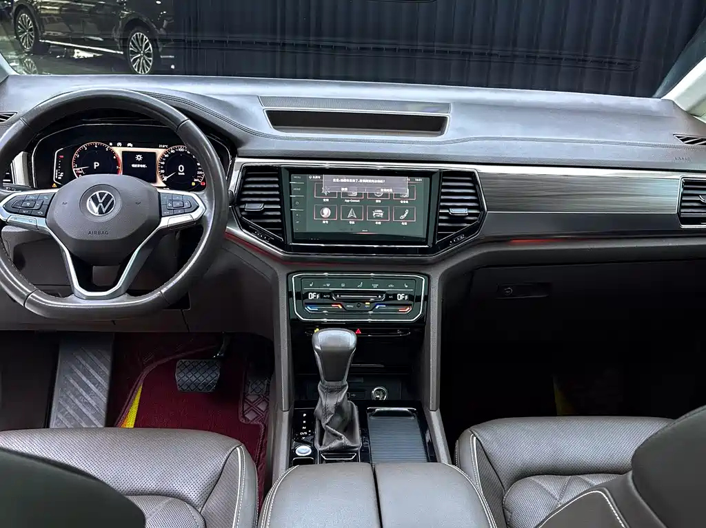 VOLKSWAGEN VILORAN 2020