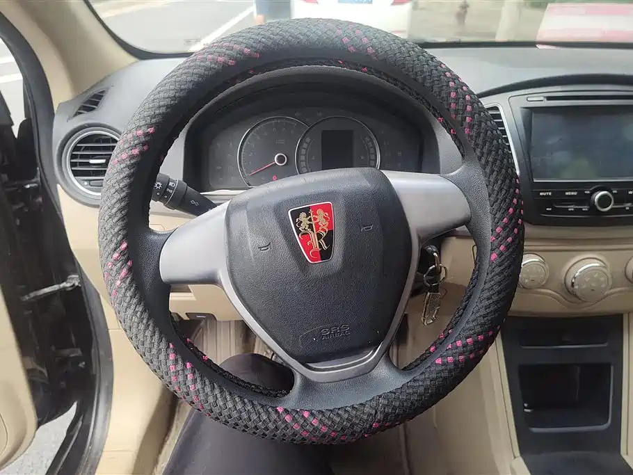ROEWE 350 2015