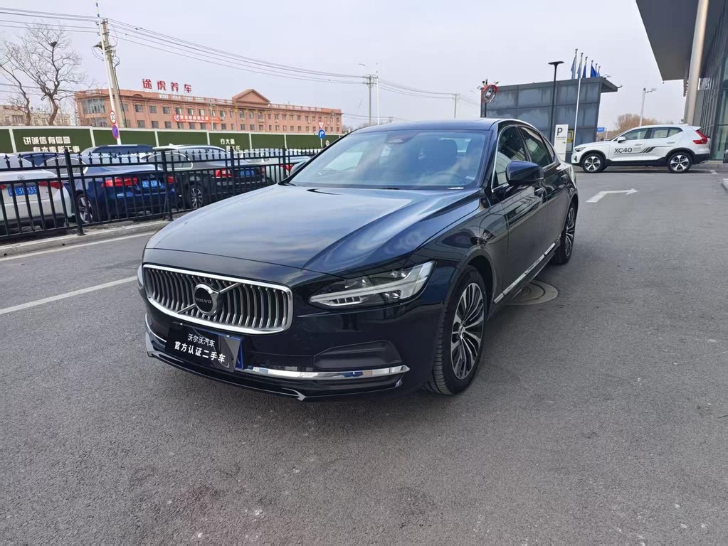 VOLVO S90 2024