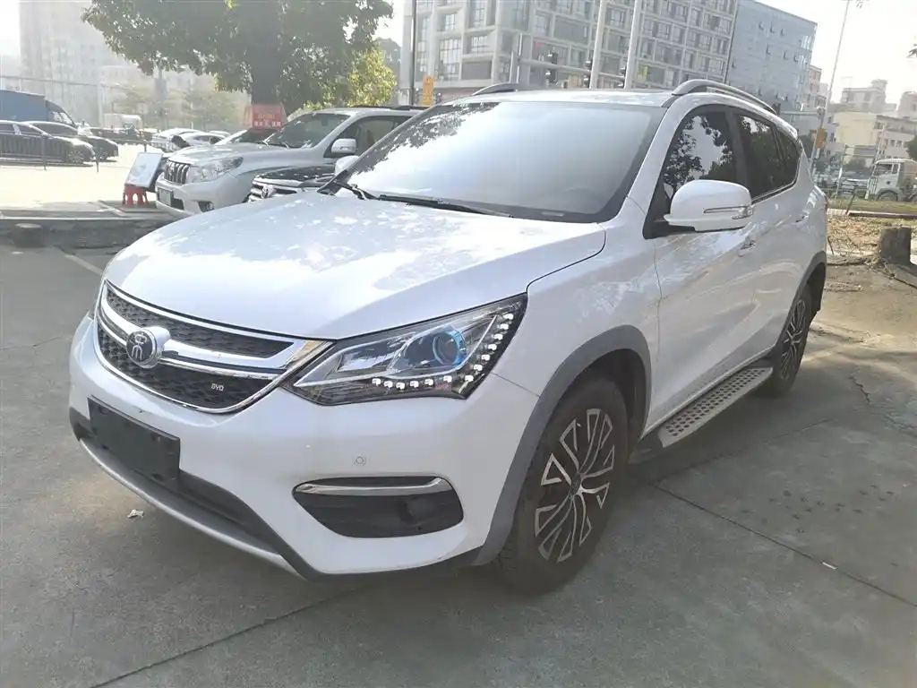 BYD SONG NEW ENERGY 2017