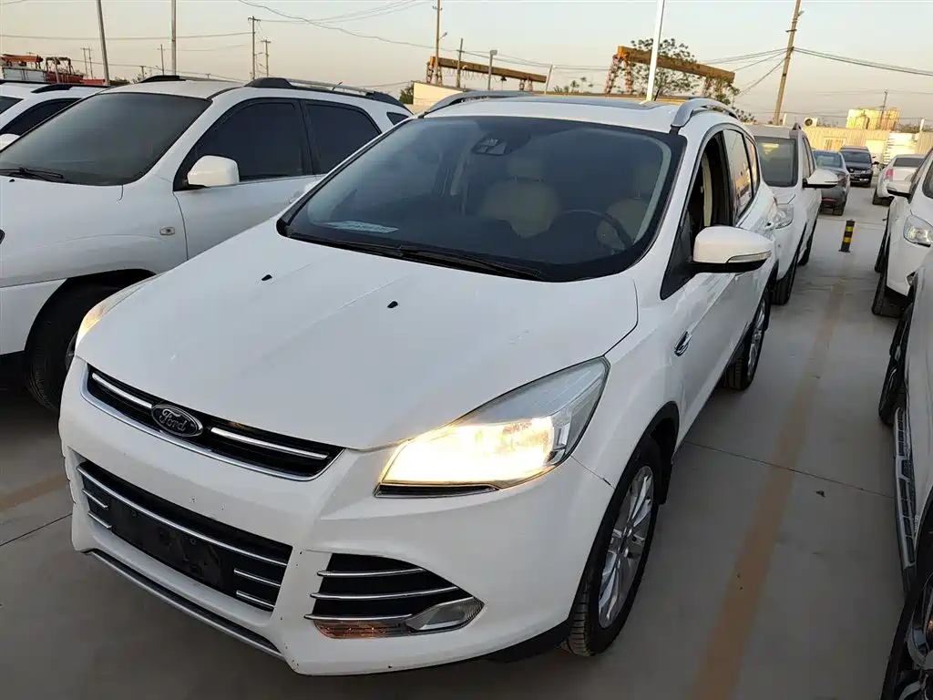 FORD ESCAPE 2013