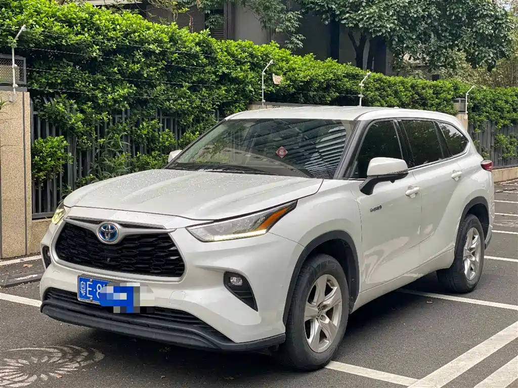 TOYOTA HIGHLANDER 2022