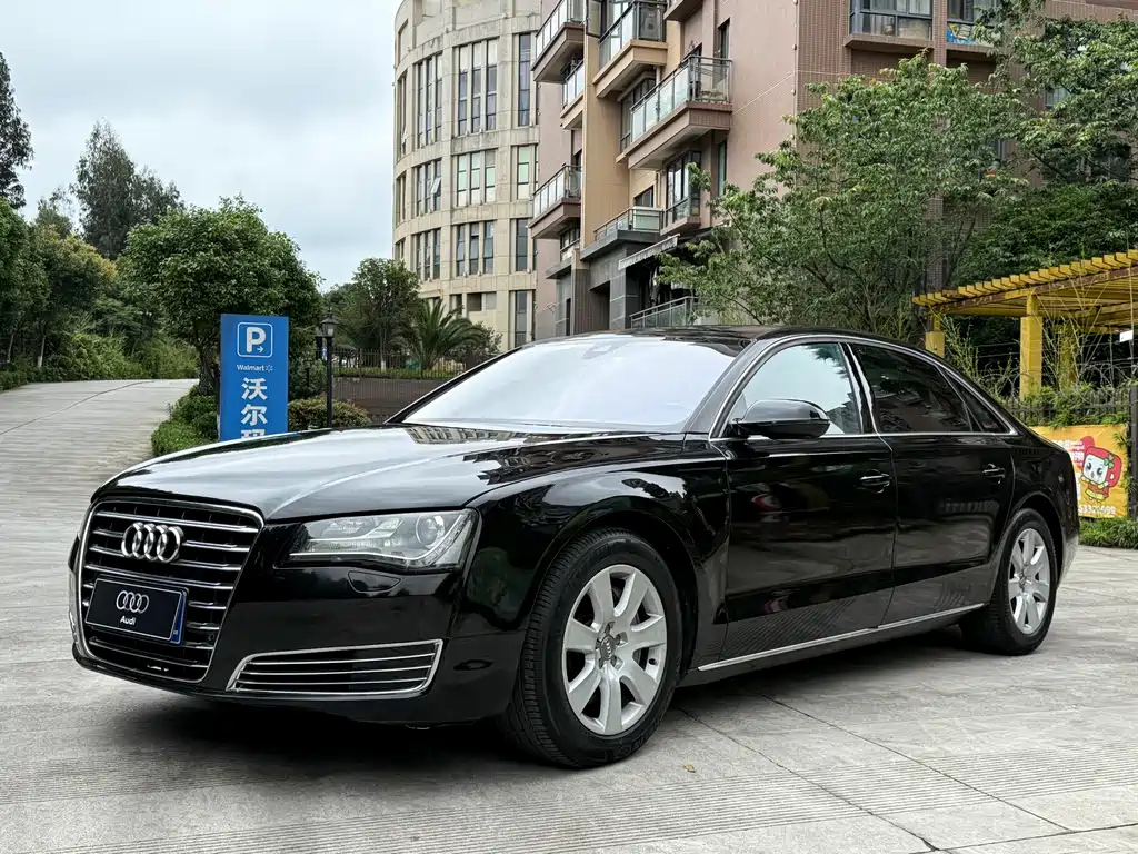 AUDI A8 2013