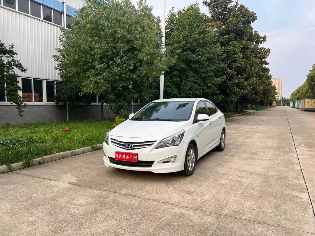 HYUNDAI RENA 2016
