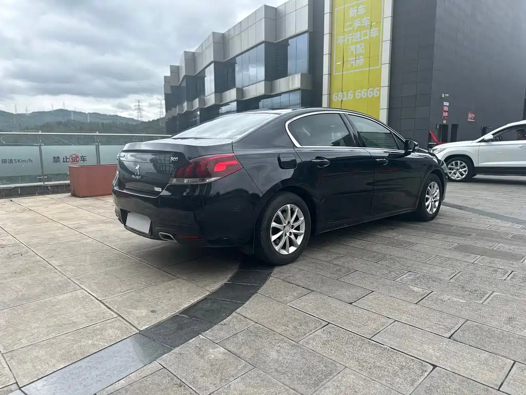 PEUGEOT 508 2015