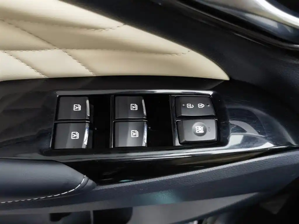 TRUMPCHI M8 2021