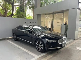 VOLVO S90 2023