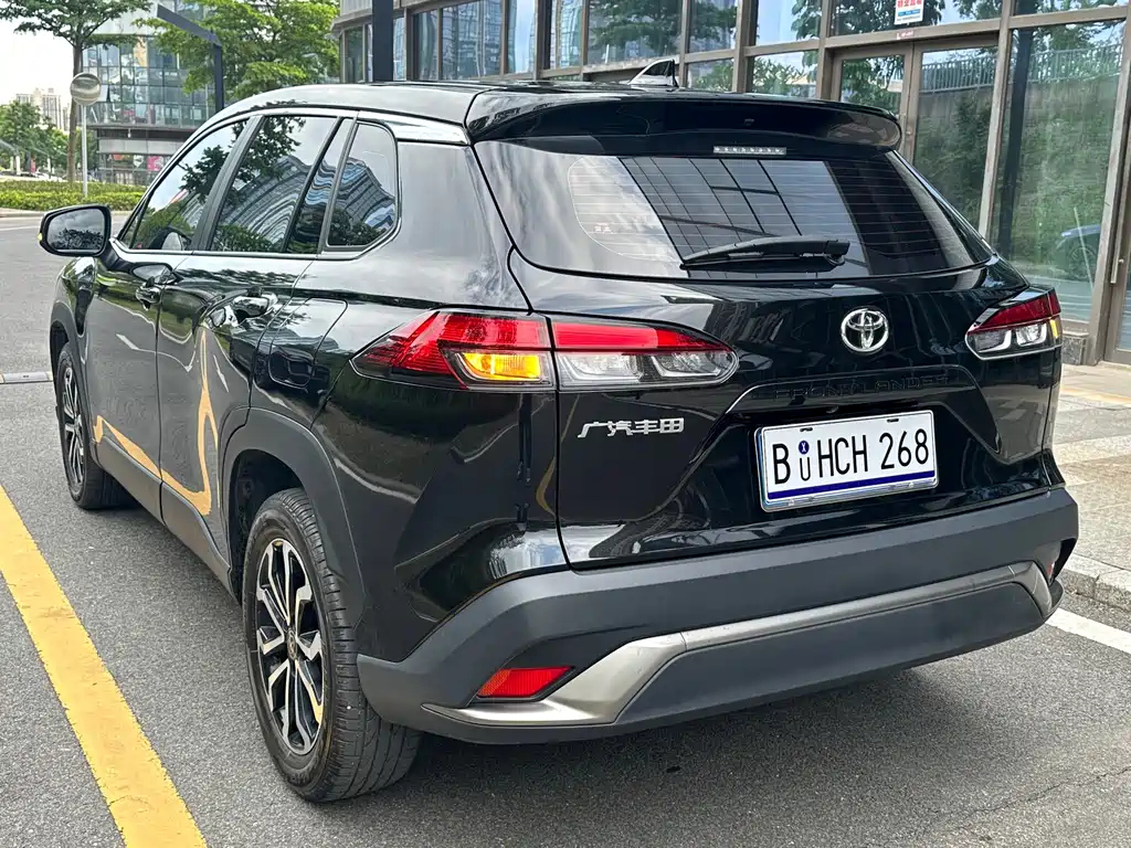 TOYOTA FRONTLANDER 2024