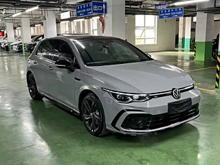 VOLKSWAGEN GOLF 2021