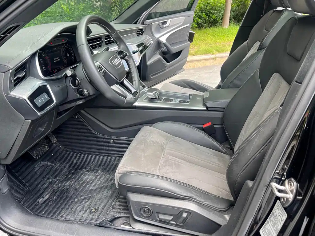AUDI A6L 2019
