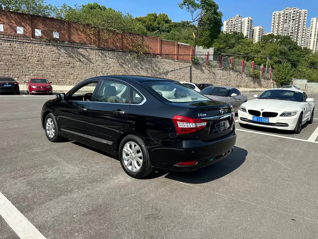 DONGFENG AEOLUS A60 2012