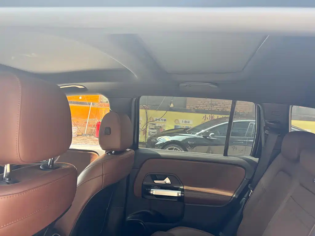 MERCEDES BENZ GLB 2020