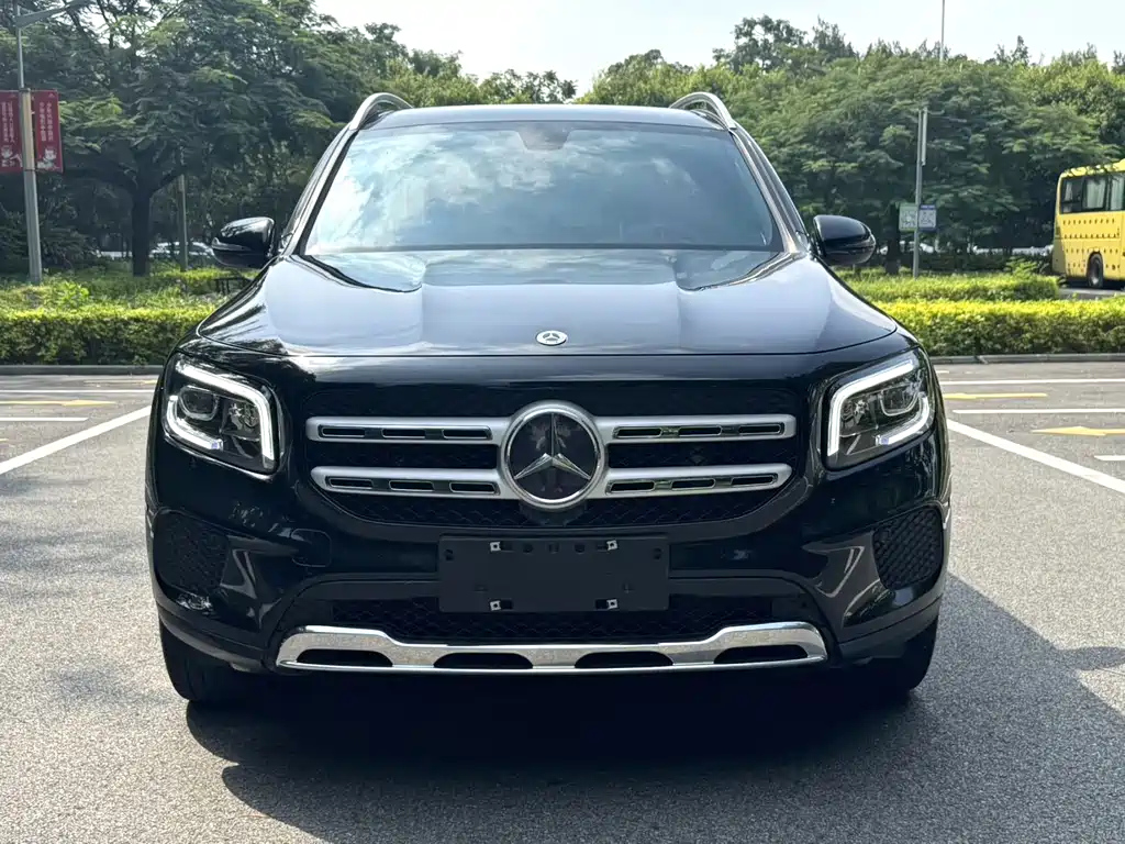 MERCEDES BENZ GLB 2022