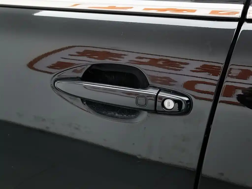 BYD S6 2014