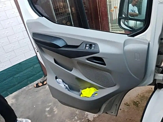 MAXUS &#26032;&#36884;V90  2022 YEAR 2.0T MANUAL &# 2022