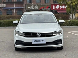 VOLKSWAGEN BORA  2021