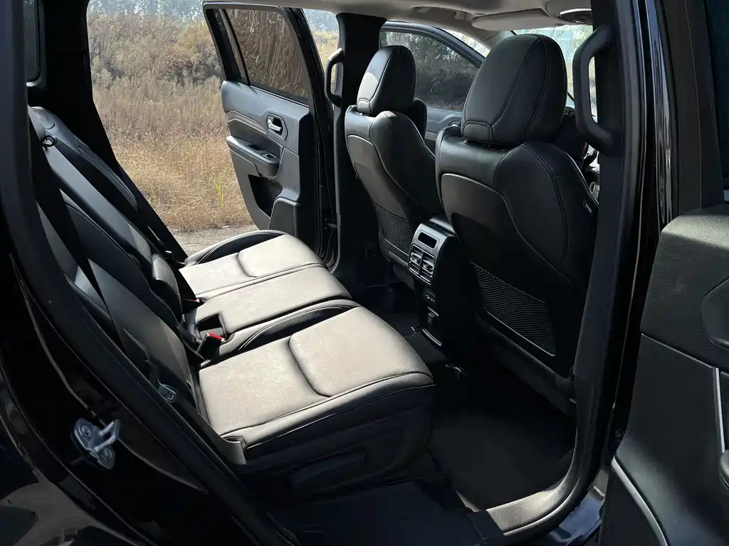 JEEP BIG 指挥官 2022