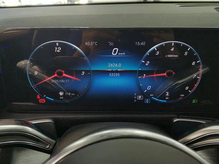 MERCEDES BENZ GLB 2022