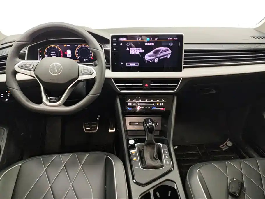 VOLKSWAGEN TIGUAN L 2024