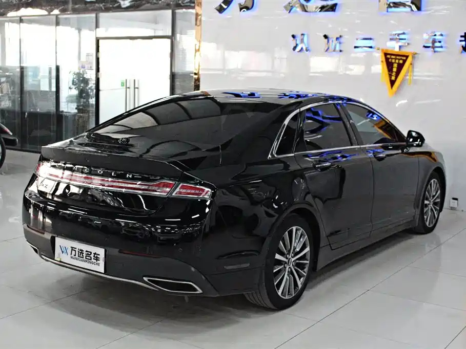 LINCOLN MKZ 2018