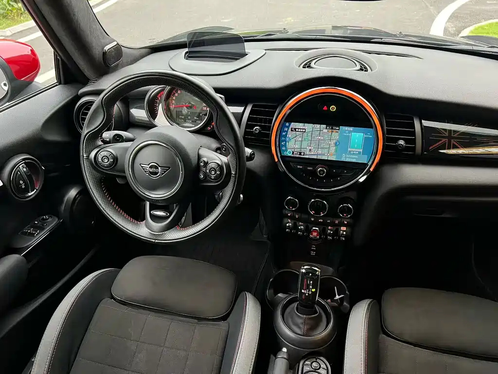 MINI JCW 2020