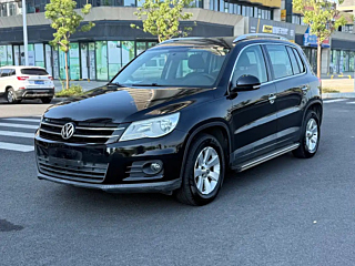 VOLKSWAGEN TIGUAN 2012