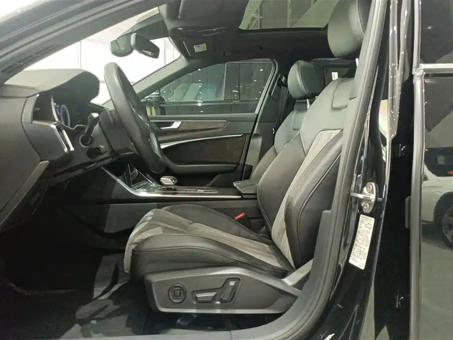 AUDI A6L 2019