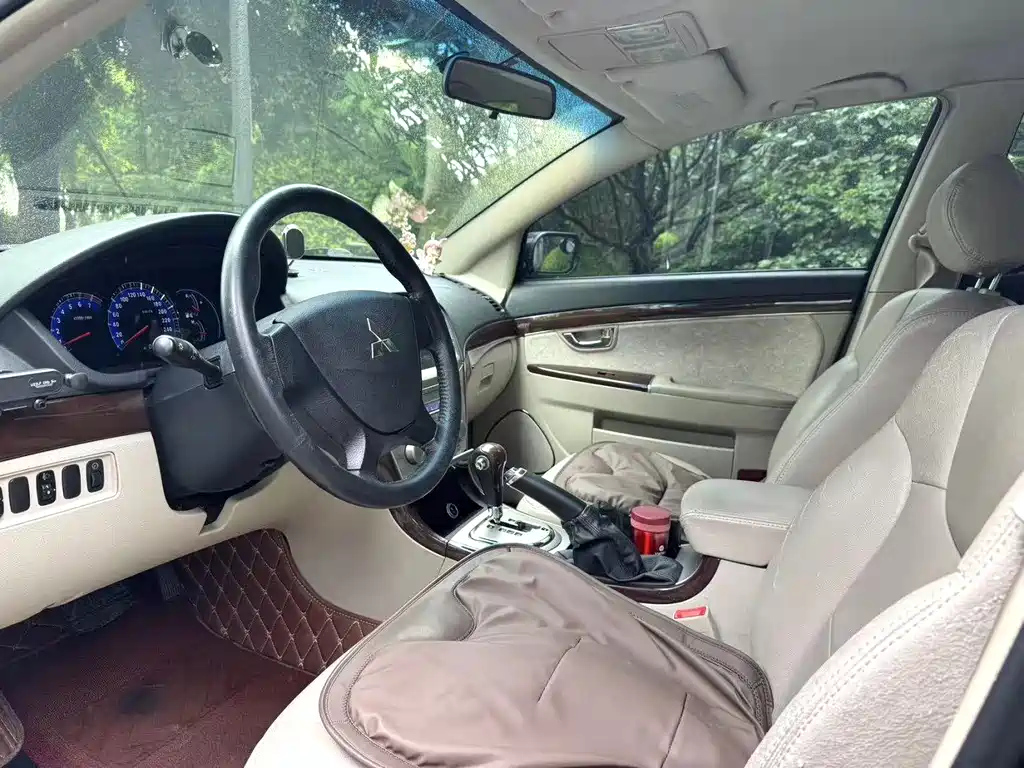 MITSUBISHI OTHER 2012