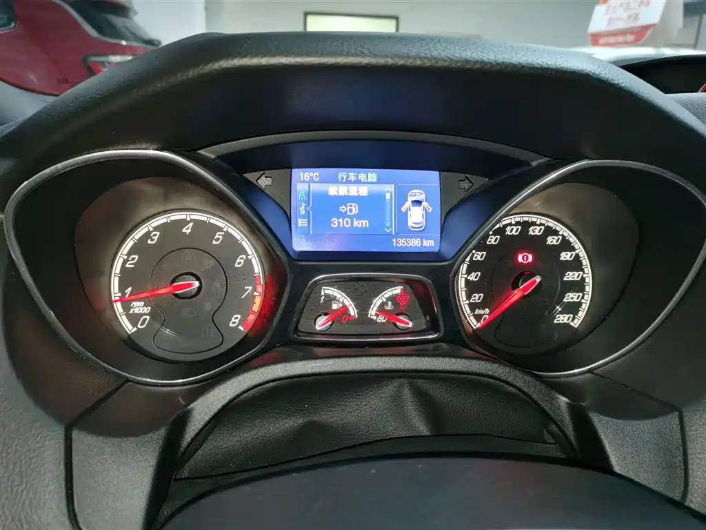 FORD FOCUS IMPORT 2015