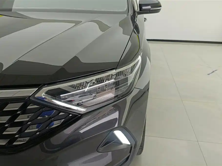 JETTA VS7 2021