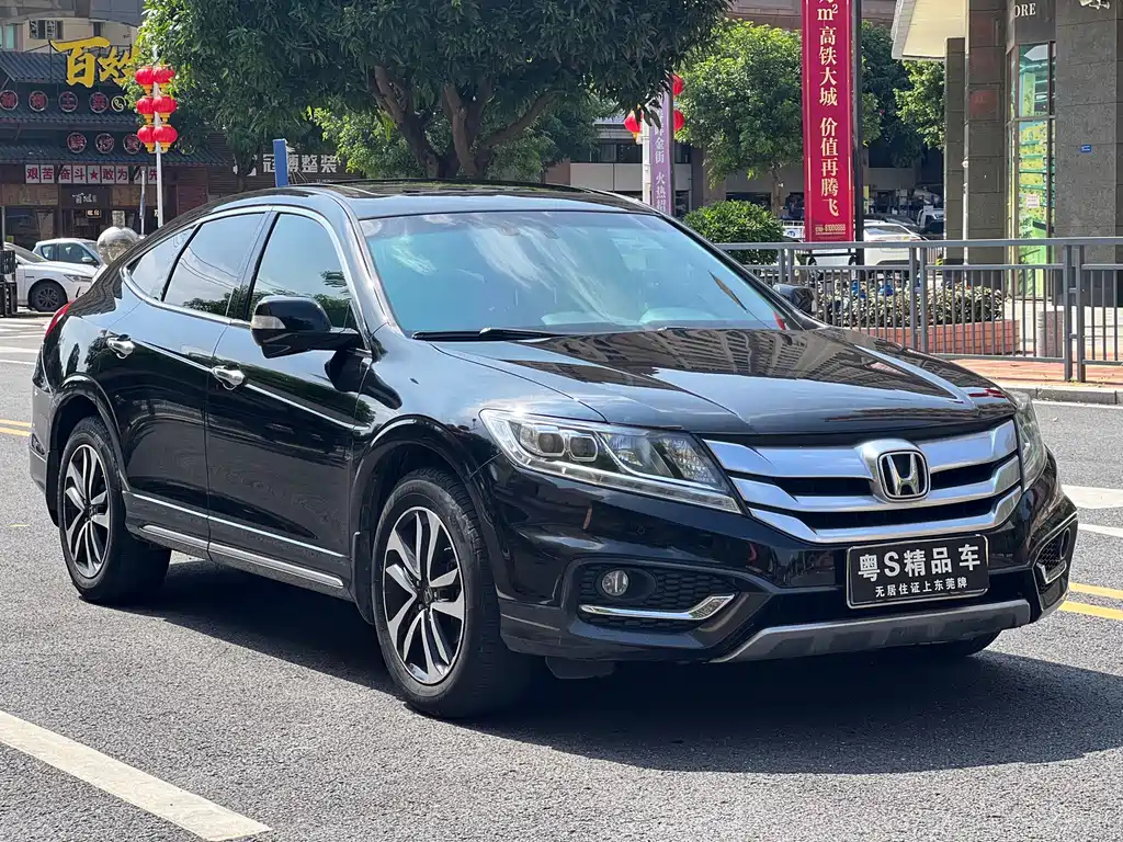 HONDA CROSSTOUR 2016