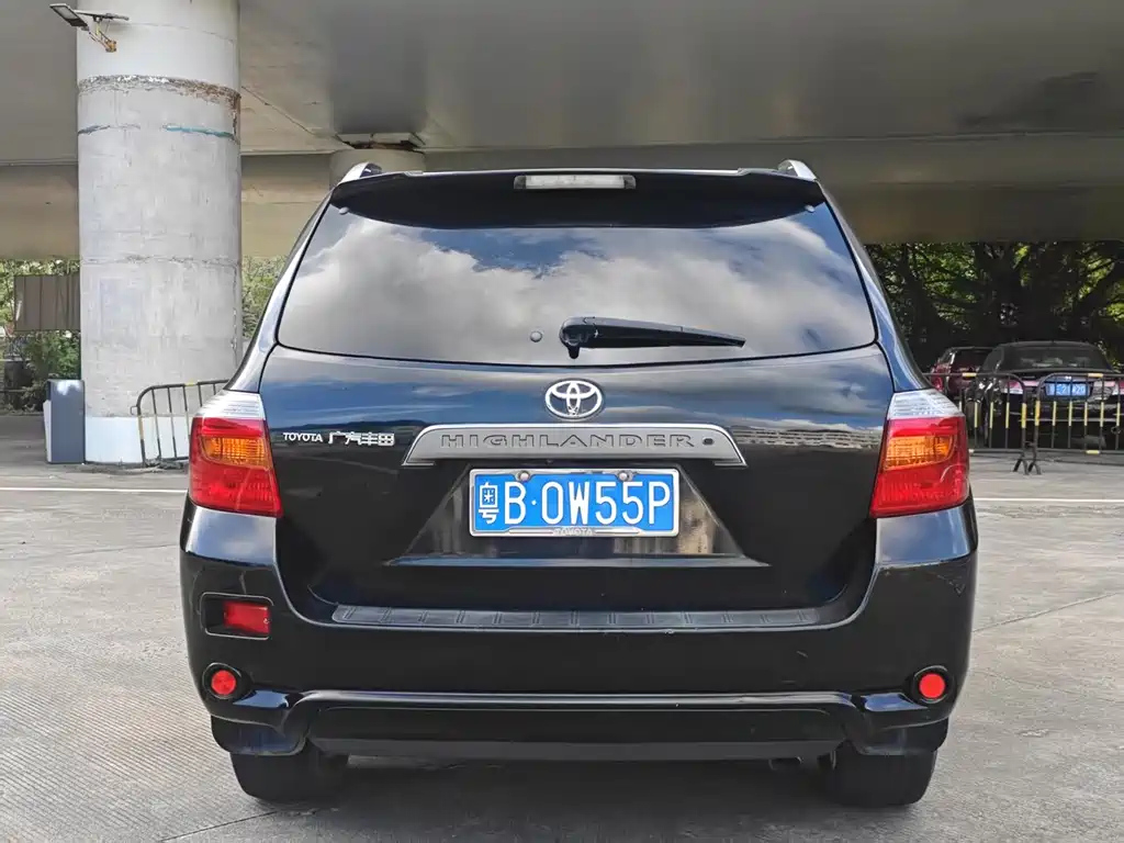TOYOTA HIGHLANDER 2012