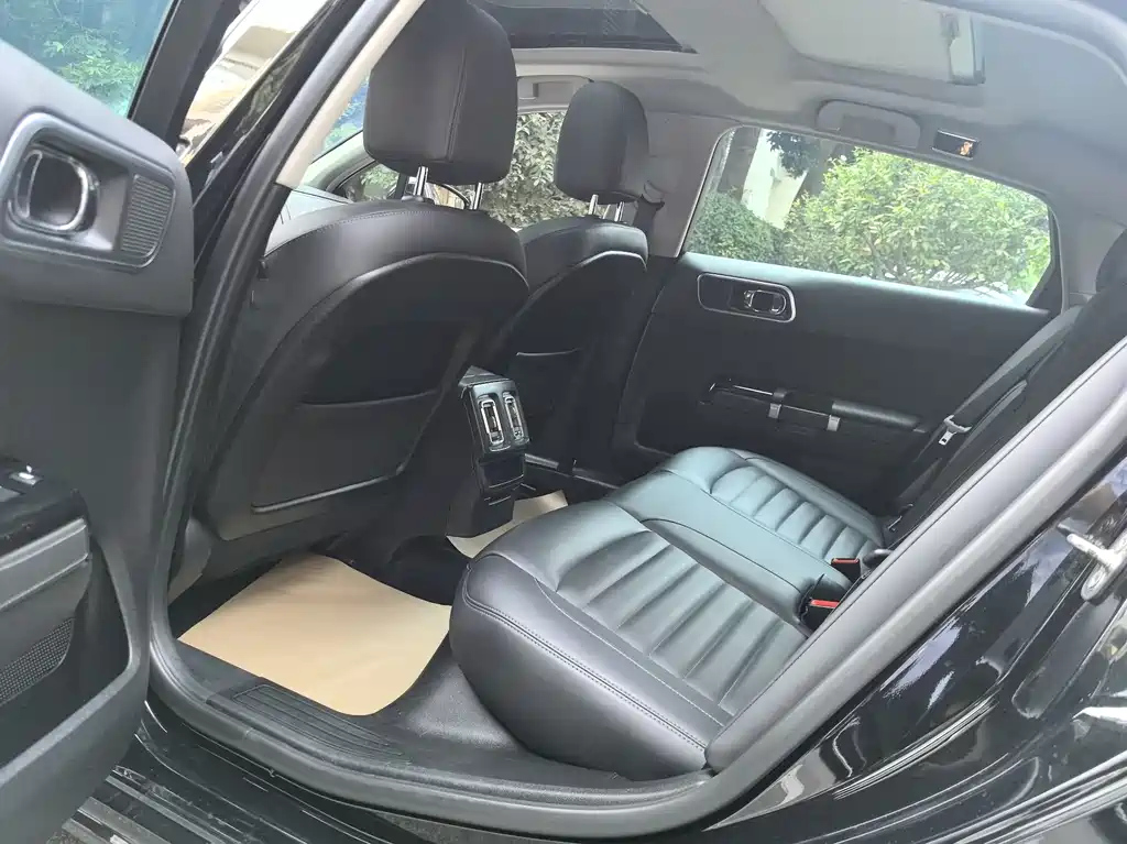 CITROEN C6 2021