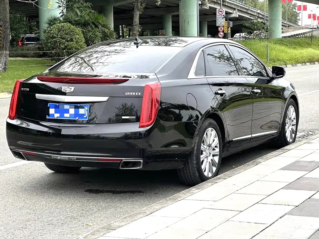 CADILLAC XTS 2017