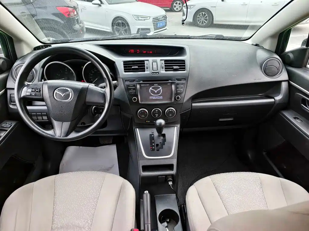 MAZDA 5 2011