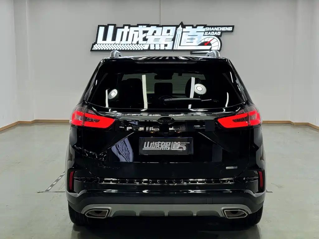 FORD EDGE 2021