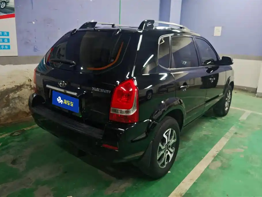 HYUNDAI TUCSON 2013