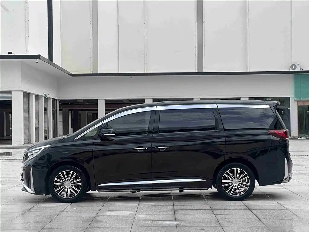 TRUMPCHI M8 2021