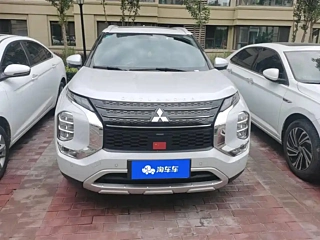 Заказать MITSUBISHI OUTLANDER