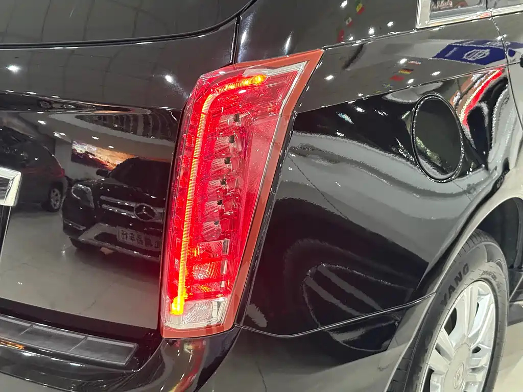 CADILLAC SRX 2014